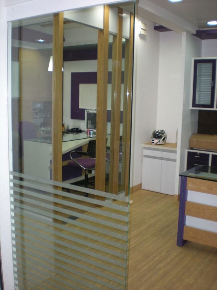 undefined, camp Commercial Shop 550 Sq.Ft. In Camp Pune 10514046