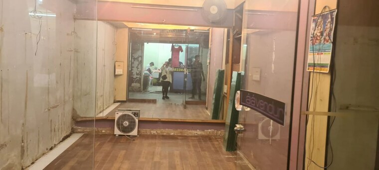Gym, camp Commercial Shop 550 Sq.Ft. In Camp Pune 10514046