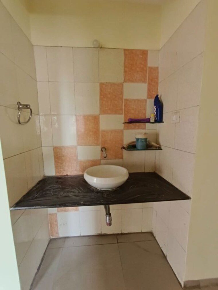 Kitchen, aishwaryam-ventures 3 Bedroom 1200 Sq.Ft. Apartment In Pimpri Chinchwad Pcmc Pune 10514053