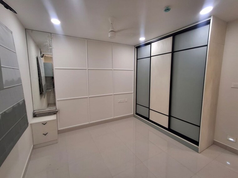 Room, smr-vinay-iconia-hyderabad 3 Bedroom 1950 Sq.Ft. Apartment In Kondapur Hyderabad 10514090