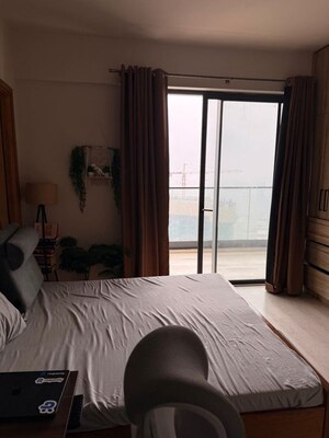 Bedroom in 2 BHK Apartment at Suncity Avenue 102, Sector 102 – for Rent