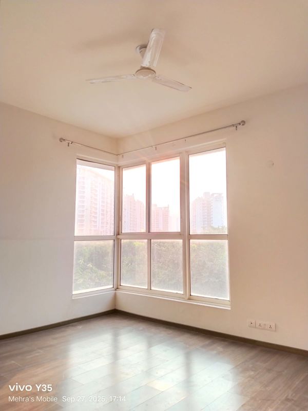 5 BHK + Servant Room 5200 Sq.Ft. Apartment in M3M Golf Estate