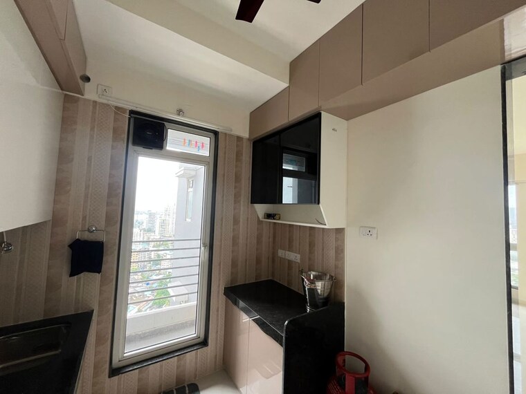 Kitchen, sheth-zuri 2 Bedroom 650 Sq.Ft. Apartment In Laxmi Nagar Thane 10514153