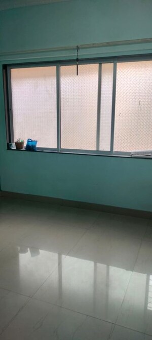 Room in 2 BHK Apartment at Royal Palms Ruby Isle Apartment, Goregaon East – for Rent