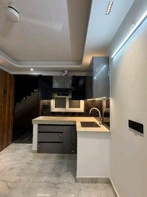 Kitchen in 1 BHK Builder Floor at Chattarpur – for Rent