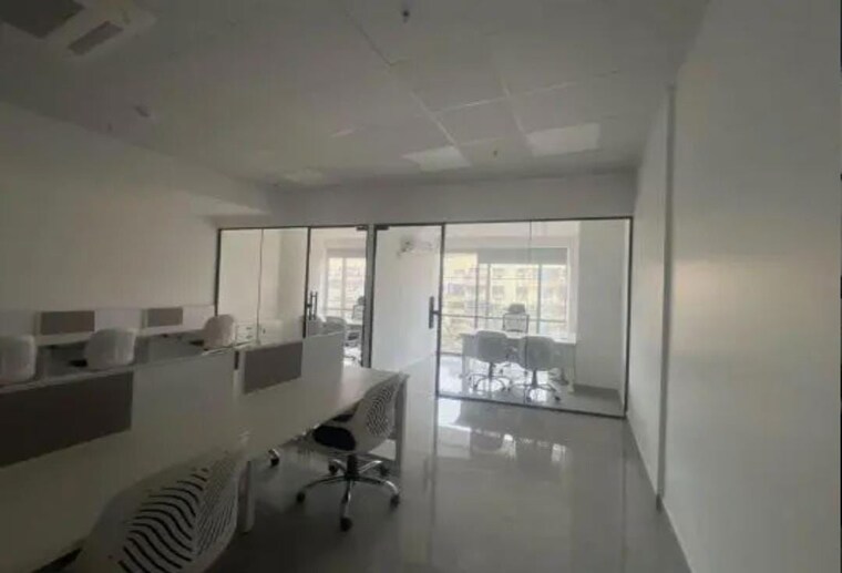 Team Area, lower parel Commercial Office Space 1250 Sq.Ft. In Lower Parel Mumbai 10514215