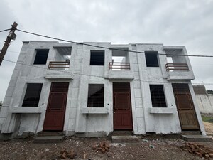 1 BHK Independent House For Sale in Navdapanth