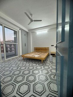 2 BHK + Servant Room,Extra Room Apartment For Rent in Chattarpur