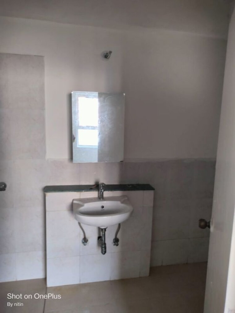 Bathroom, jaypee-greens-kosmos 2 Bedroom 850 Sq.Ft. Apartment In Sector 134 Noida 10514220
