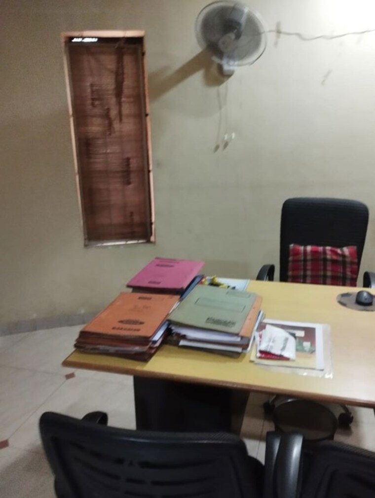 Team Area, balaji-udyog Commercial Office Space 600 Sq.Ft. In Goregaon East Mumbai 10514247