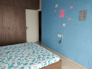 Study Room in 2 BHK Apartment at Maharaja Retreat CHS, Goregaon East – for Rent