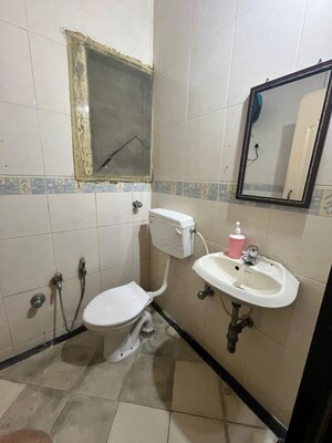 Attached Bathroom in  Pg at Seawoods West – for Rent