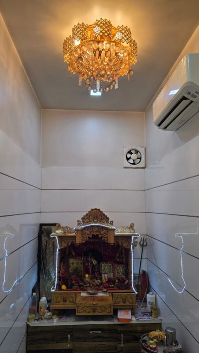 undefined, memnagar 6 Bedroom 4050 Sq.Ft. Villa In Memnagar Ahmedabad 10514350