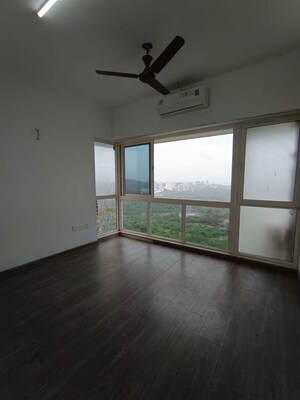 Room in 2 BHK Apartment at Omkar Ananta, Goregaon East – for Rent