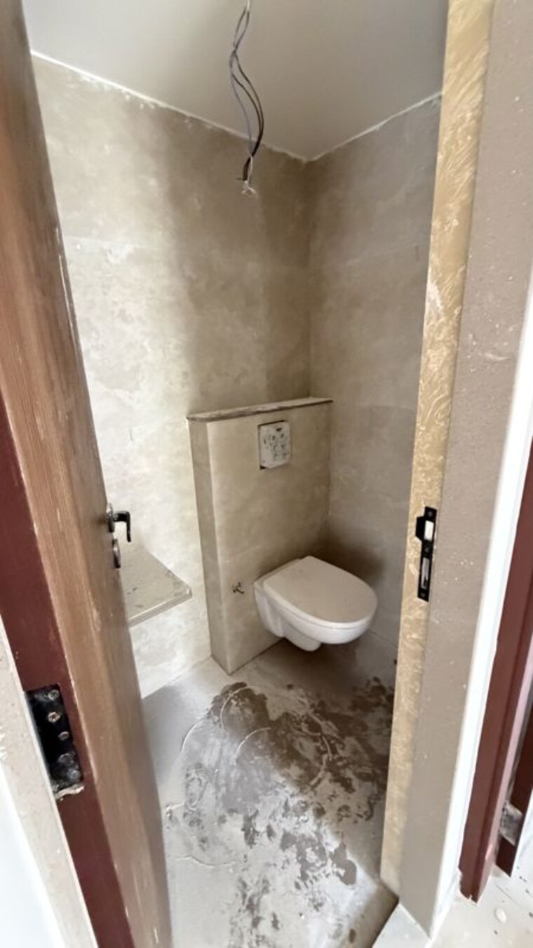 Bathroom, sambhavparshva-tsaaya 1 Bedroom 433 Sq.Ft. Apartment In Kandivali East Mumbai 10514338