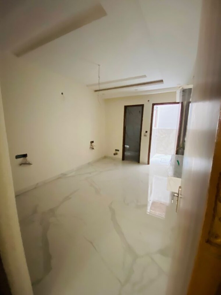 Bathroom, sector 125 4 Bedroom 155 Sq.Yd. Villa In Sector 125 Kharar 10514409