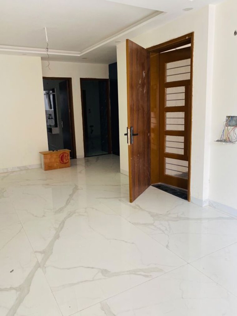 Room, sector 125 4 Bedroom 155 Sq.Yd. Villa In Sector 125 Kharar 10514409