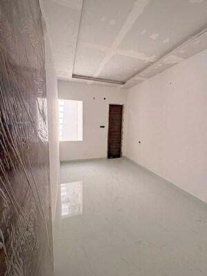 Room in 4 BHK Villa at Arsha Madhav Greens, Gomti Nagar – for Sale