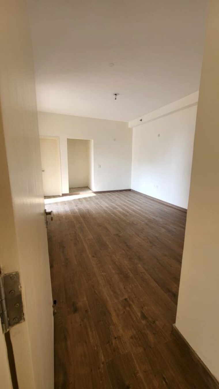 Room, emaar-palm-gardens 3.5 Bedroom 1720 Sq.Ft. Apartment In Sector 83 Gurgaon 10514454
