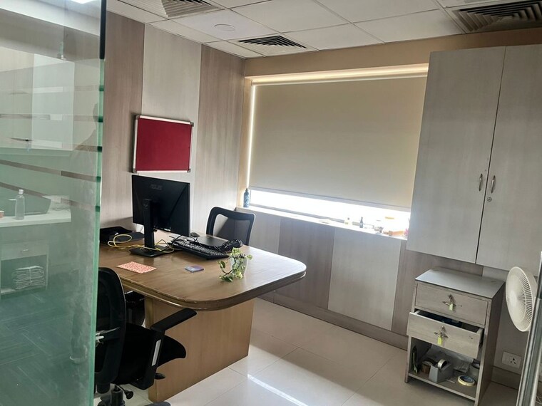 Team Area, vatika-business-park Commercial Office Space 7000 Sq.Ft. In Sector 49 Gurgaon 10514436