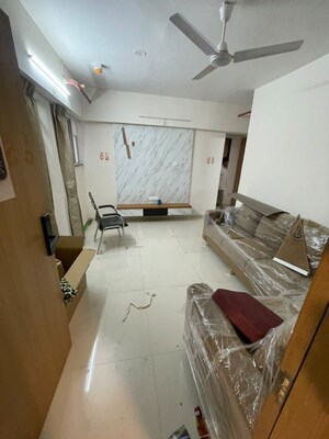 Team Area in 2 BHK Apartment at Prithvi Proximus, Hadapsar – for Rent
