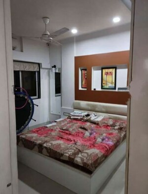 Bedroom in 2 BHK Apartment at Daya Sagar Complex , Goregaon East – for Rent