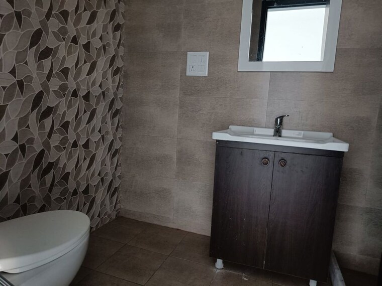 Bathroom, elite-golf-green 4 Bedroom 2335 Sq.Ft. Apartment In Sector 79 Noida 10514461