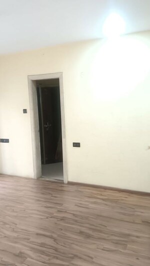 Room in 3 BHK Apartment at RNA Azzure, Bandra East – for Sale
