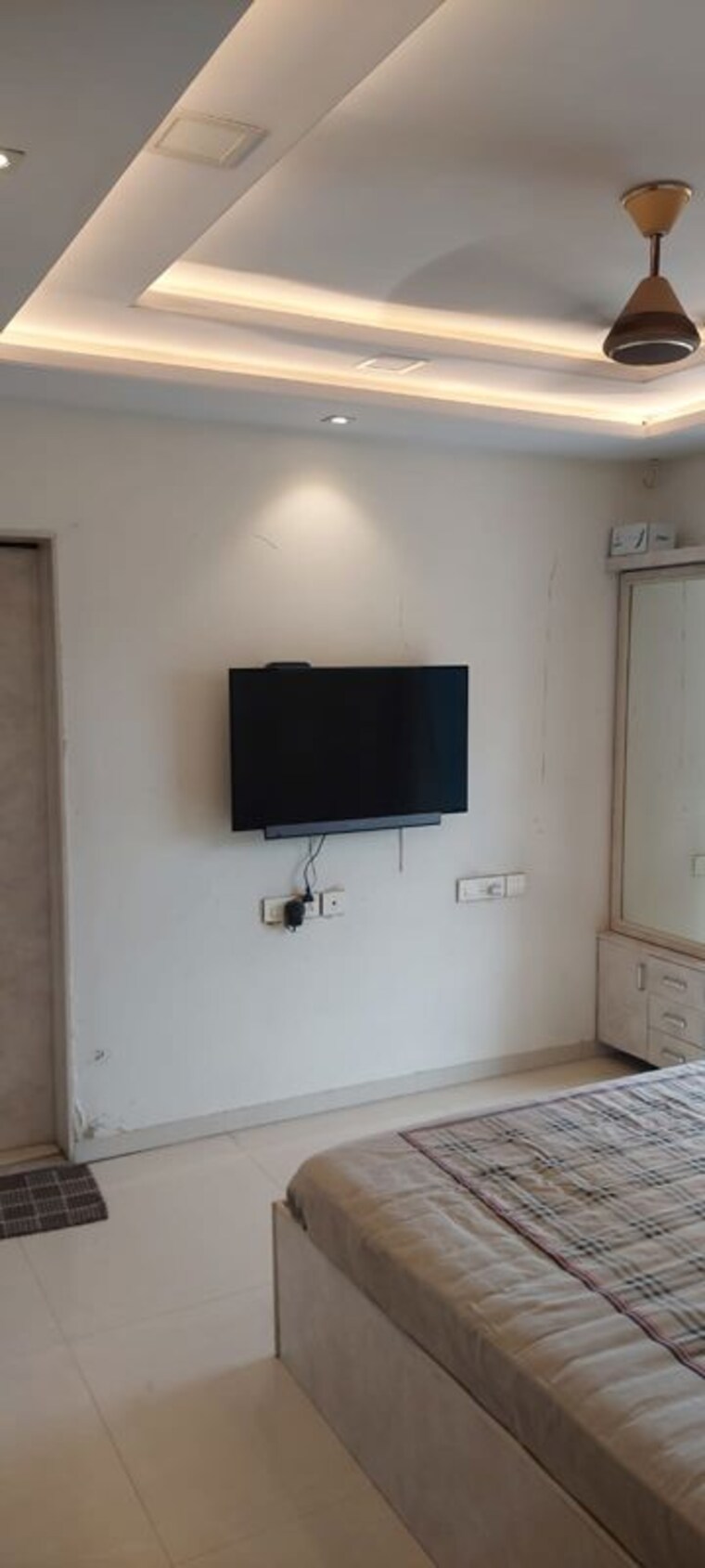 Room, rosa-bella 3 Bedroom 1500 Sq.Ft. Apartment In Ghodbunder Road Thane 10514471