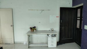  3 BHK Apartment at Girdhar Nagar – for Rent