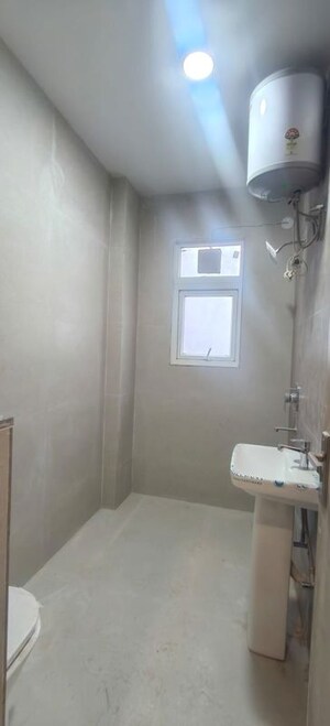Bathroom in 2 BHK Builder Floor at Sector 23 – for Rent