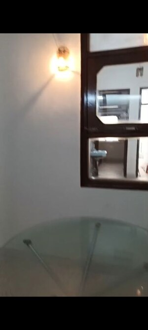 Furnished Amenities in 2 BHK Builder Floor at Lajpat Nagar I – for Rent