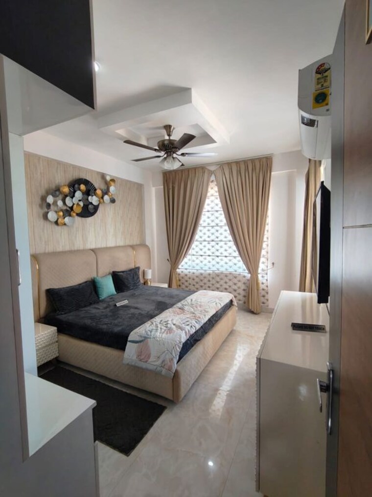 Room, kharar mohali road 2 Bedroom 132 Sq.Yd. Apartment In Kharar Mohali Road Kharar 10514483