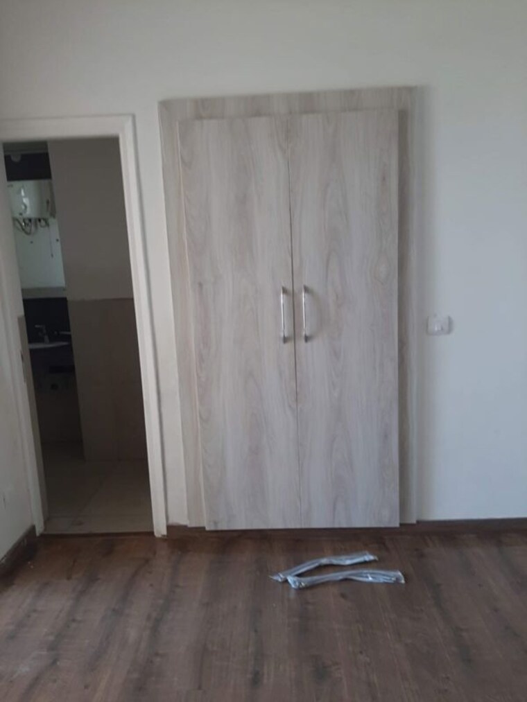 Room, emaar-palm-gardens 3.5 Bedroom 1900 Sq.Ft. Apartment In Sector 83 Gurgaon 10514475