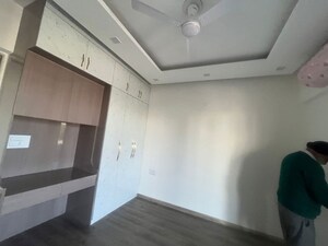 Kitchen in 3 BHK Apartment at Signature Global City 63A, Sector 63a – for Rent