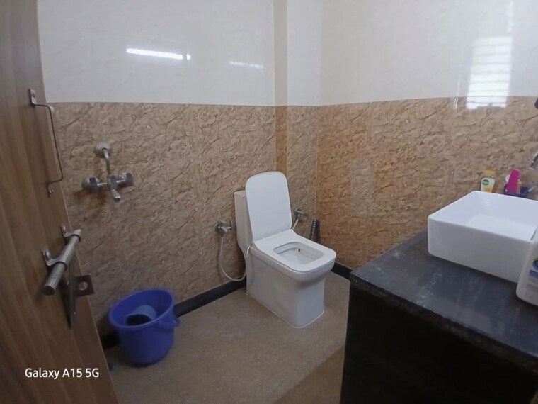 Bathroom, palam-vihar-residents-association 2 Bedroom 1300 Sq.Ft. Builder Floor In Palam Vihar Gurgaon 10514572