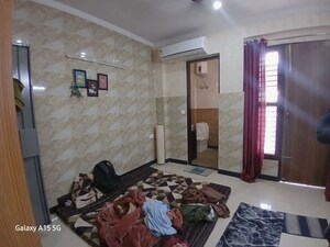 Bedroom in 2 BHK Builder Floor at Palam Vihar Residents Association, Palam Vihar – for Rent