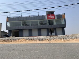  Showroom – Exterior View View at Nerige - for Rent