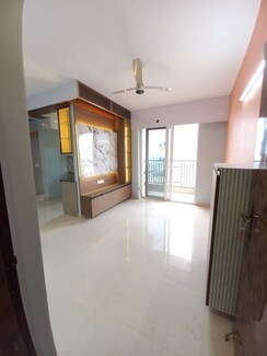 2 BHK + Extra Room Apartment For Rent in Signature The Millennia 2
