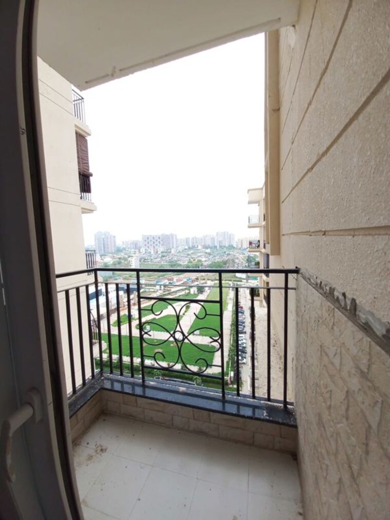 Balcony, signature-the-millennia-2 2 Bedroom 690 Sq.Ft. Apartment In Sector 37d Gurgaon 10514556