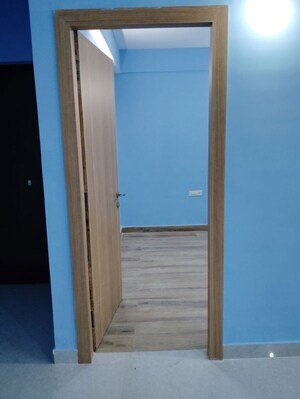 Building Lobby in 3 BHK Apartment at Bariatu – for Rent