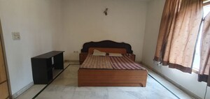 1 BHK Builder Floor For Rent in Sector 22