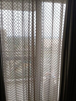 Bathroom in 3.5 BHK Apartment at Conscient Heritage Max, Sector 102 – for Rent
