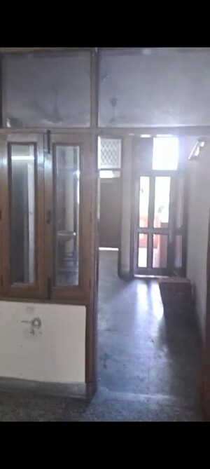 2 BHK Builder Floor – Entrance View at Lajpat Nagar I - for Rent