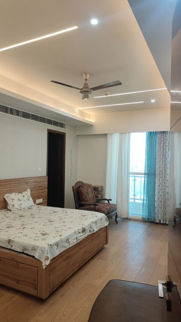 Bedroom, mahagun-mezzaria 4 Bedroom 4425 Sq.Ft. Apartment In Sector 78 Noida 10514620