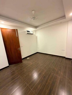 Room in 3 BHK Builder Floor at East Of Kailash – for Rent