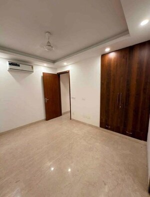 Room in 3 BHK Builder Floor at East Of Kailash – for Rent