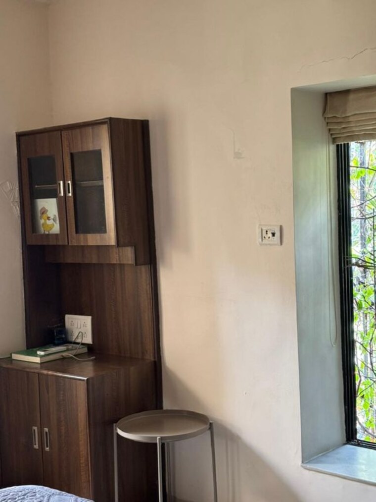 Kitchen, bandra west 2 Bedroom 700 Sq.Ft. Apartment In Bandra West Mumbai 10514643