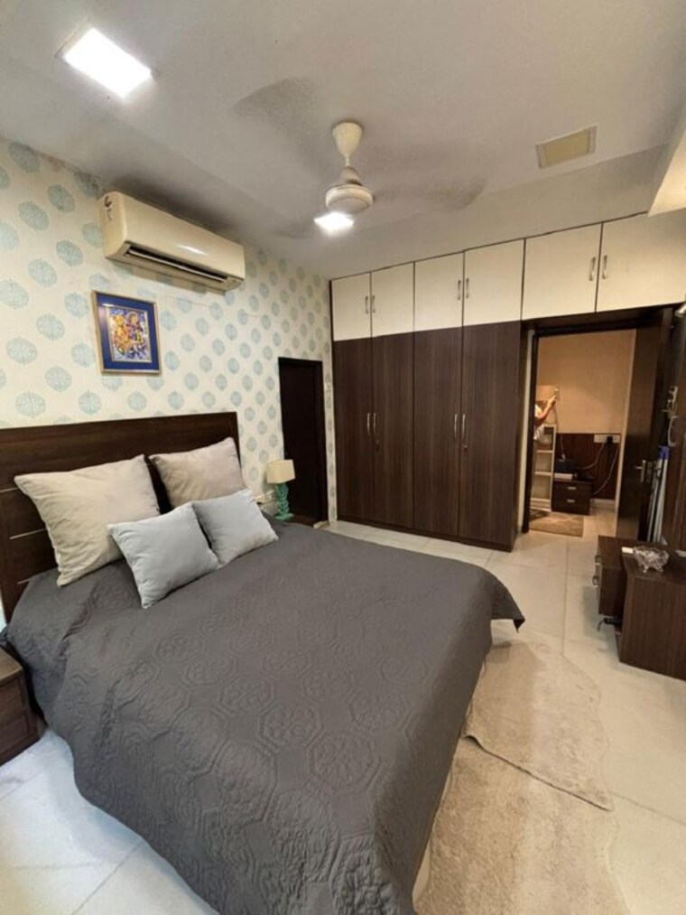 Bedroom, bandra west 2 Bedroom 700 Sq.Ft. Apartment In Bandra West Mumbai 10514643