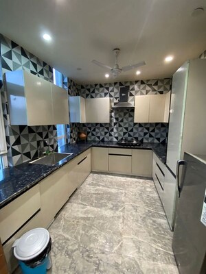 Team Area in 2 BHK Apartment at Town Park White Orchid, Sector 16c Greater Noida – for Sale